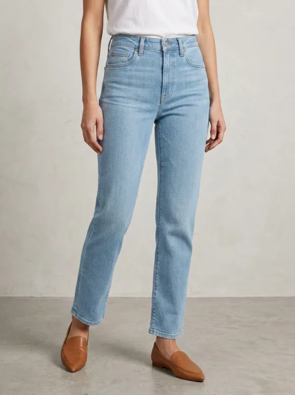 Weekend High-Rise Classic Women's Straight-Leg Jeans