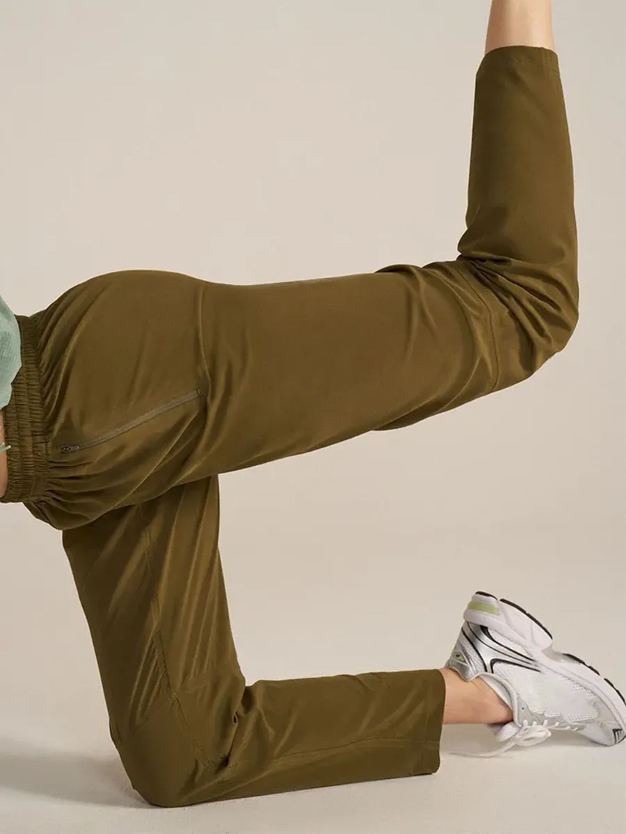 Small Legged Pants