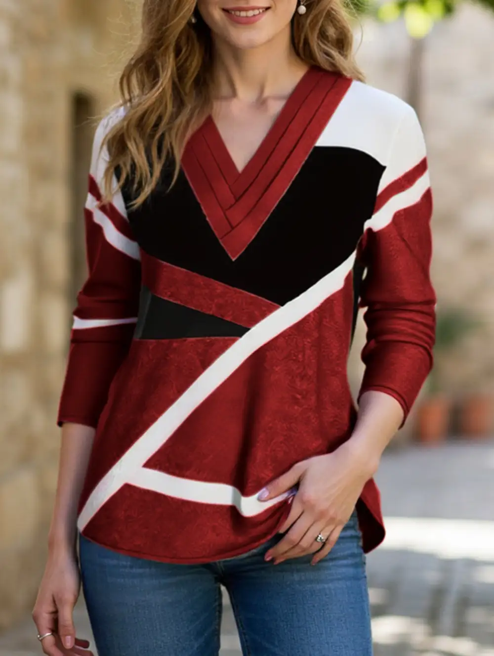 Panel Detail V-Neck Contrast Detail Tee