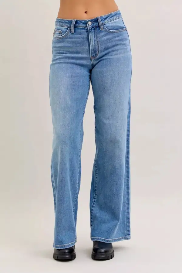 Everyday Mid Rise Wide Leg Jeans