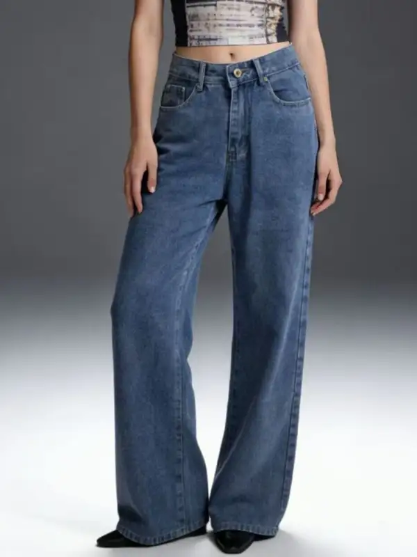 Contoured Wide Leg Denim Jeans