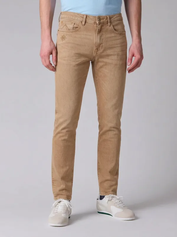 Men's Classic Comfort Star Embroidered Stretch Denim Jeans