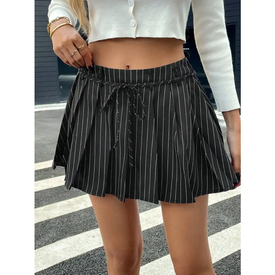 Tied Pleated Skirt