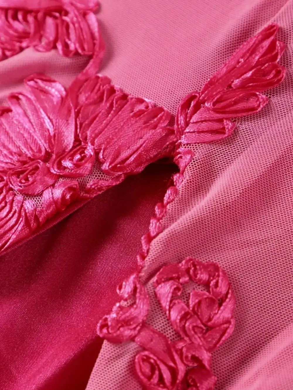 Balanced Detail Floral Maxi Dress