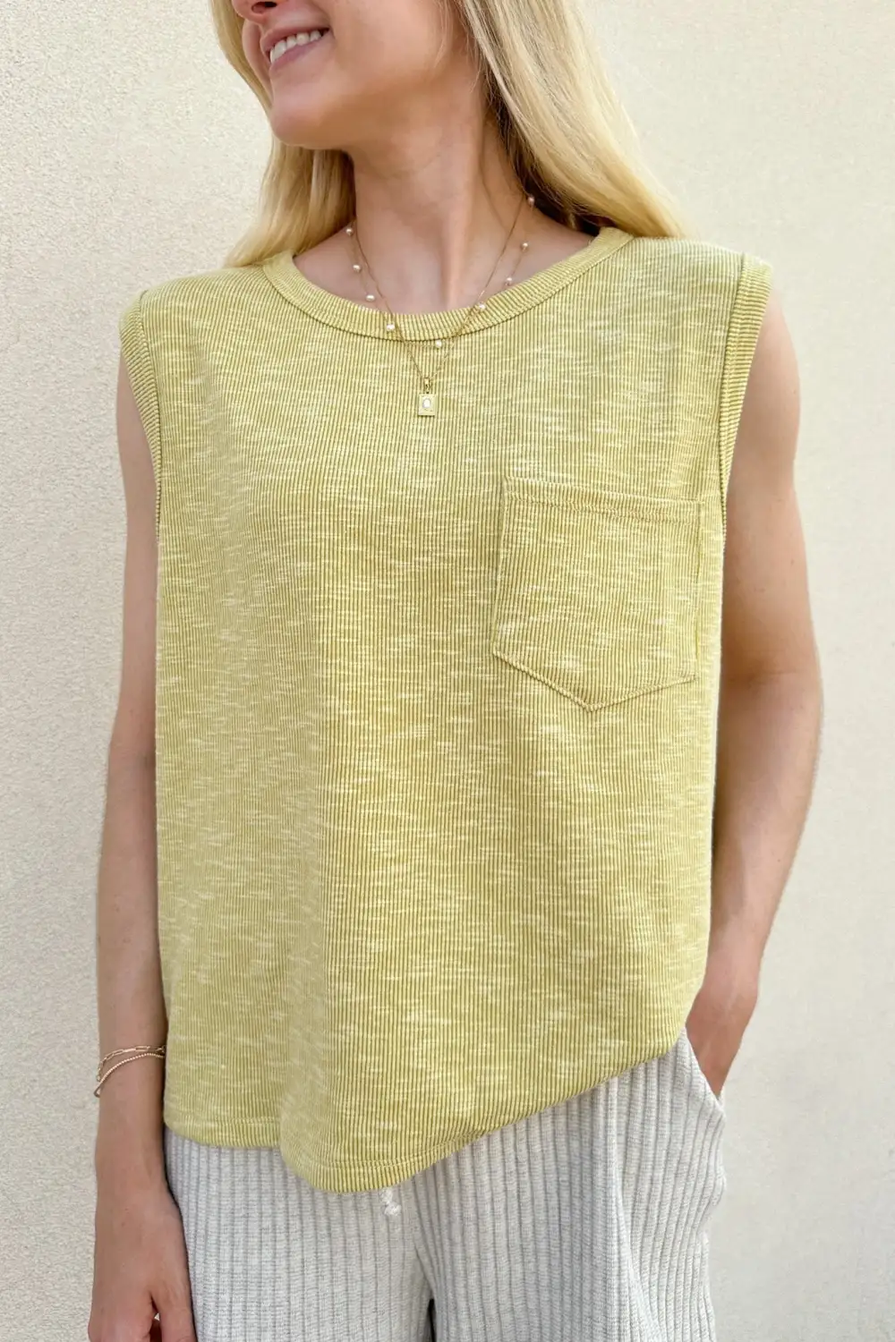 Loose Fit Ribbed Sleeveless Top