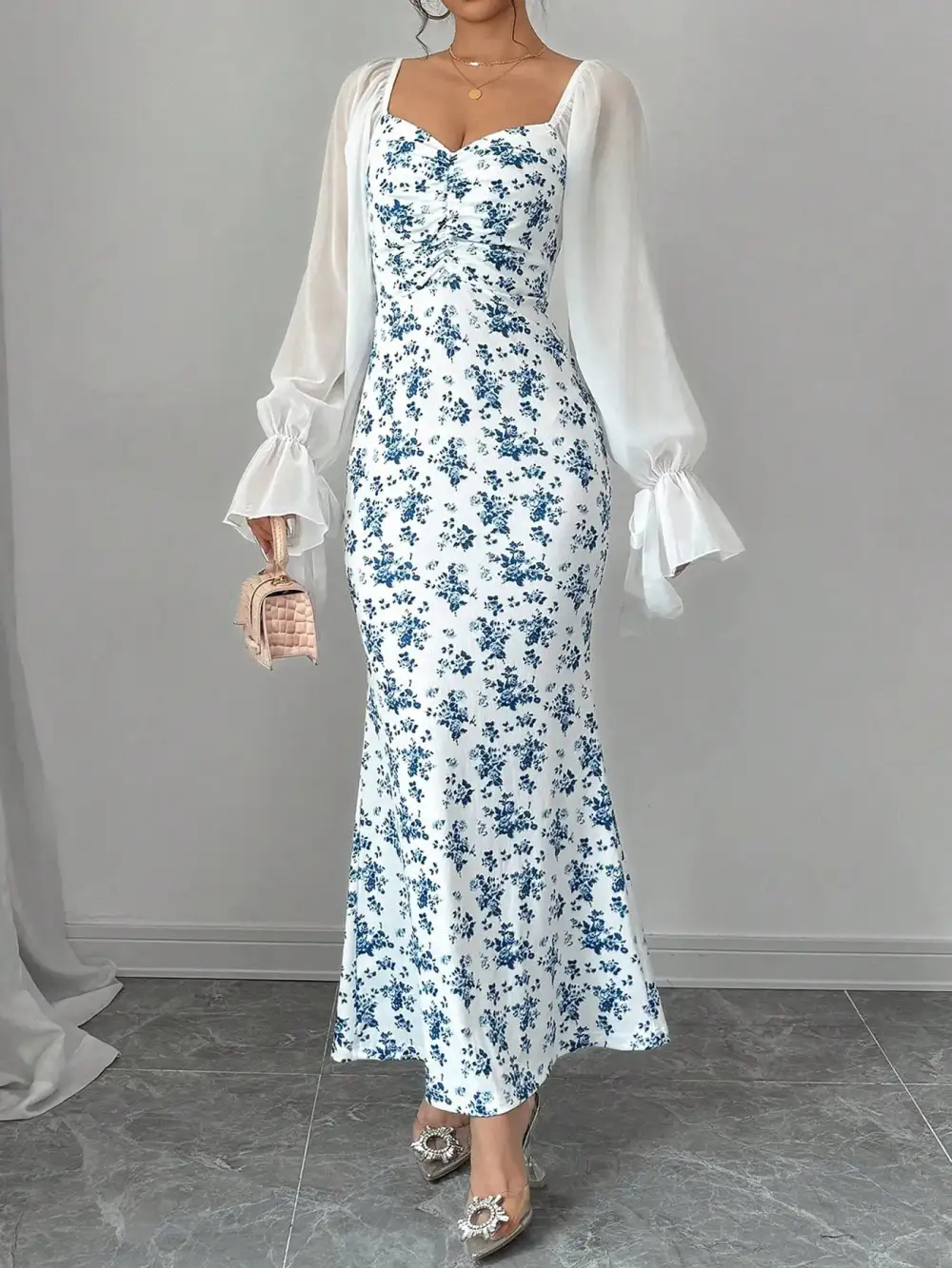 Easy Drape Clean Line Lightweight Feel Maxi Dress