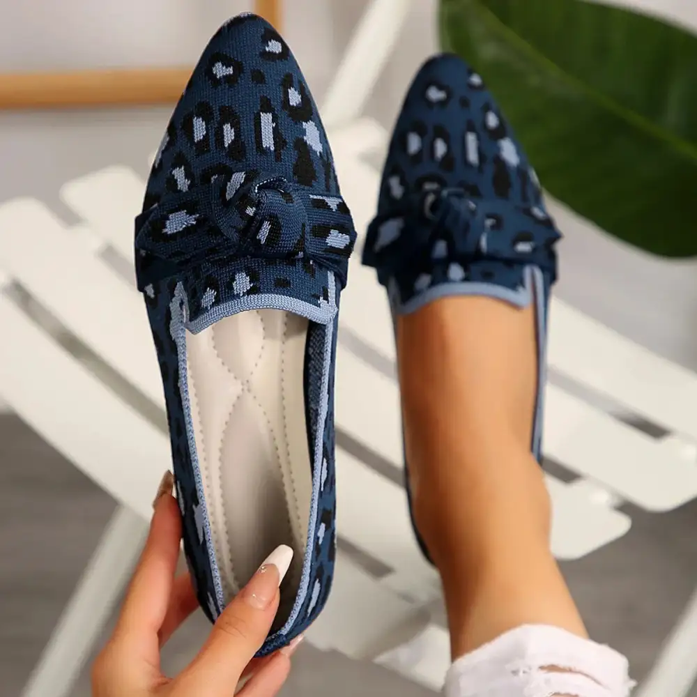 Pointed Toe Leopard Print Flexible Sole Everyday Flats