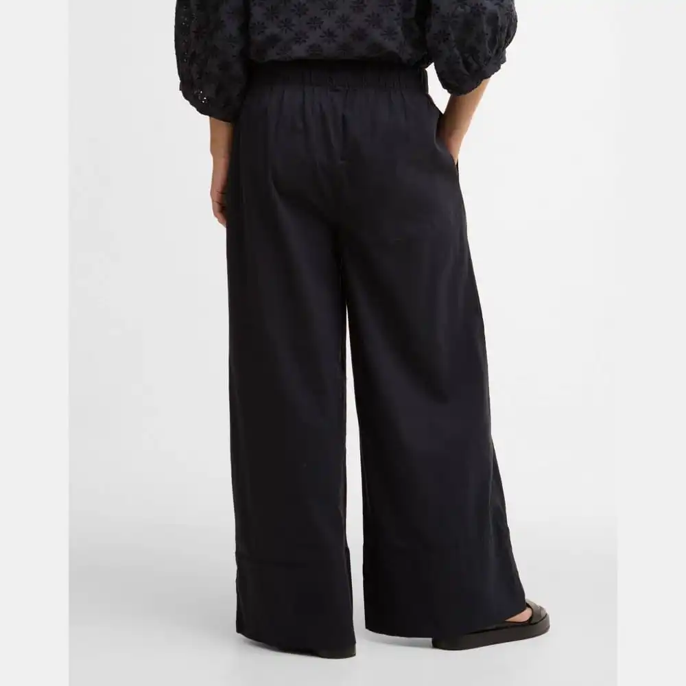 Refined Wide-Leg Women's Trousers