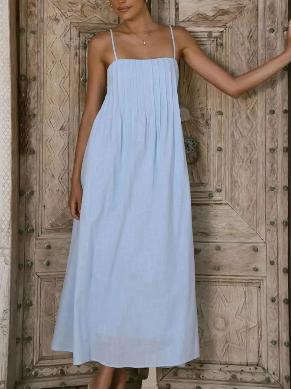 Polished Detail Pleated Midi Dress