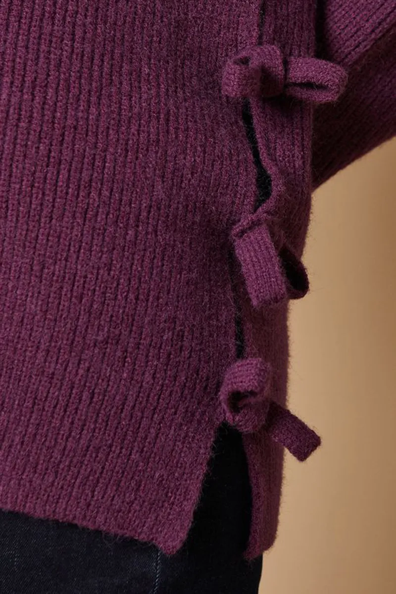 Casual Style Bow Side V Neck Sweaters