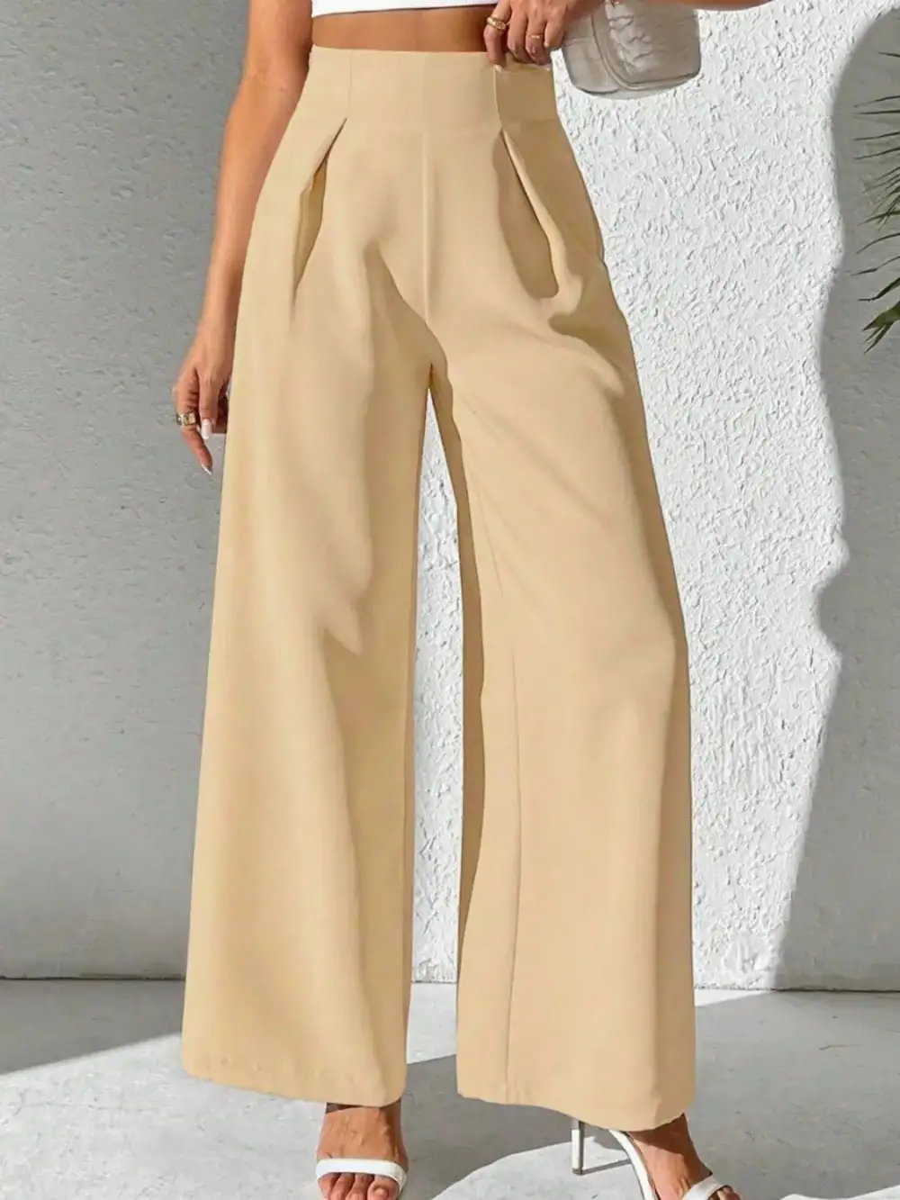 Wide Leg High Waist Detail Pants