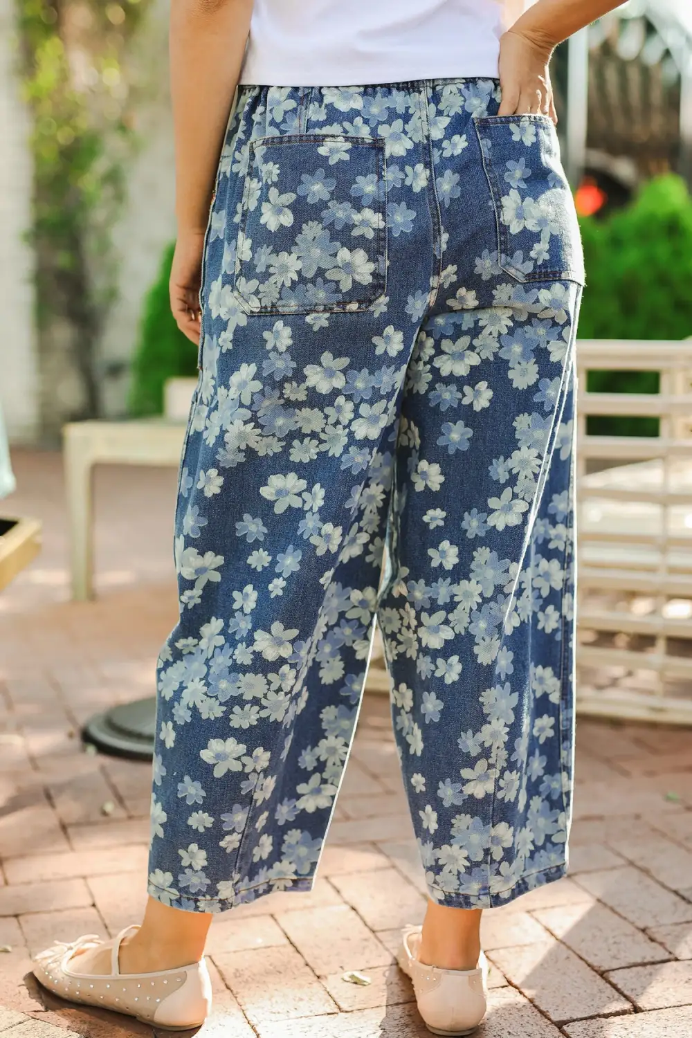 Barrel Leg Drawstring Denim Jeans