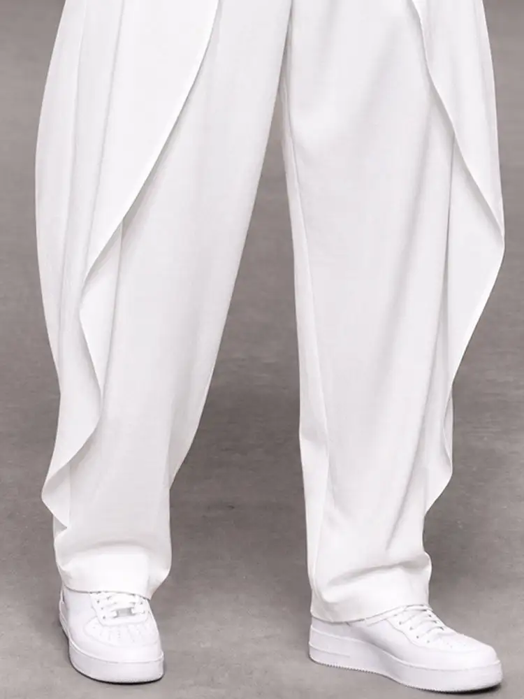 Leisure Everyday Straight Leg Pants
