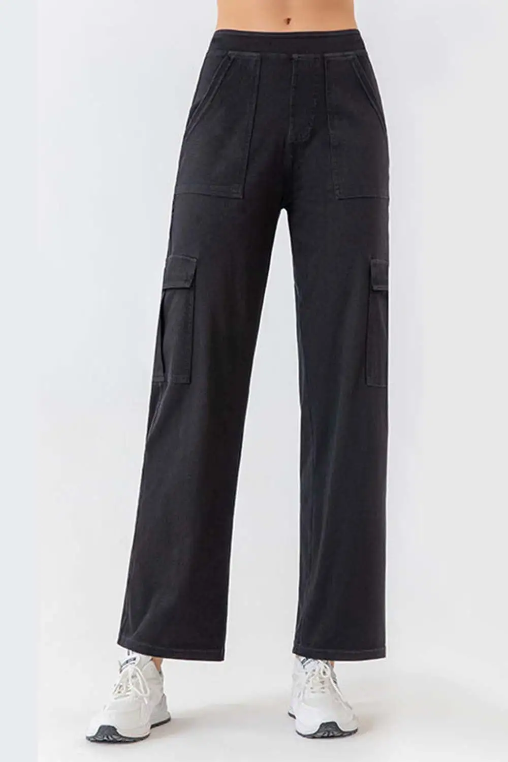 Relaxed Button Denim Jeans