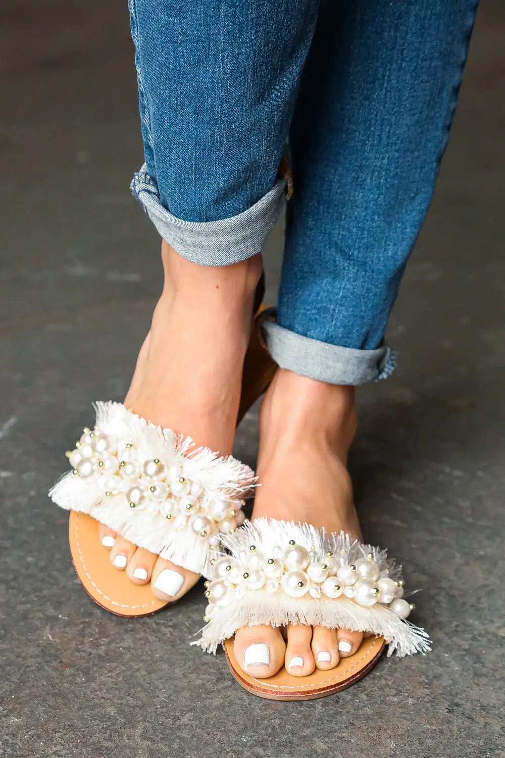 Linen Fray Faux Pearl Slide Sandal