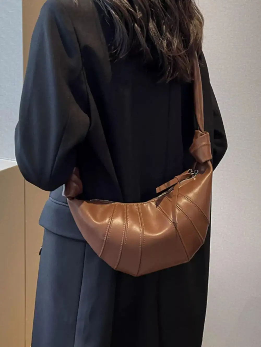 Stylish Crescent Hobo Crossbody Bag