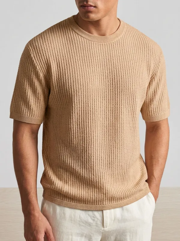 Men's Relaxed Lightweight-Look Waffle Knit T-Shirt