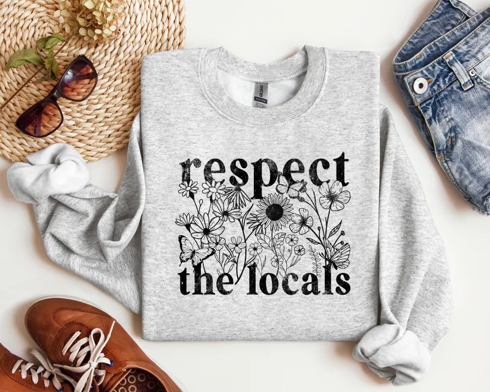 Wildlife Locals Graphic Crewneck Sweatshirt