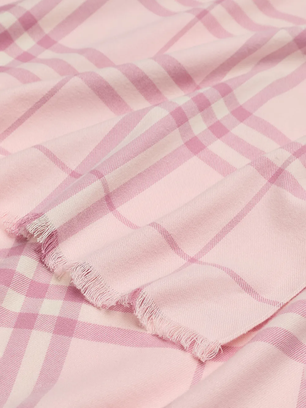 Retro Checkered Fringed Scarf