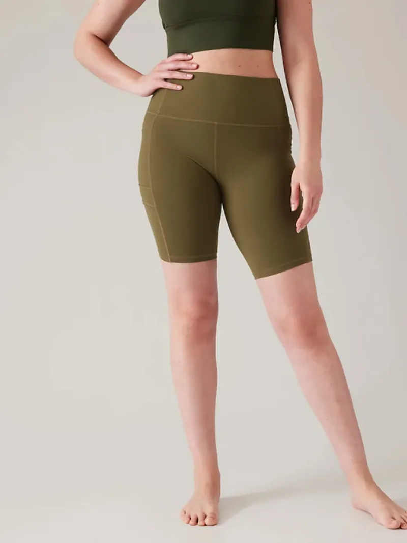 Green Solid Biker Shorts For Sleek Active Style