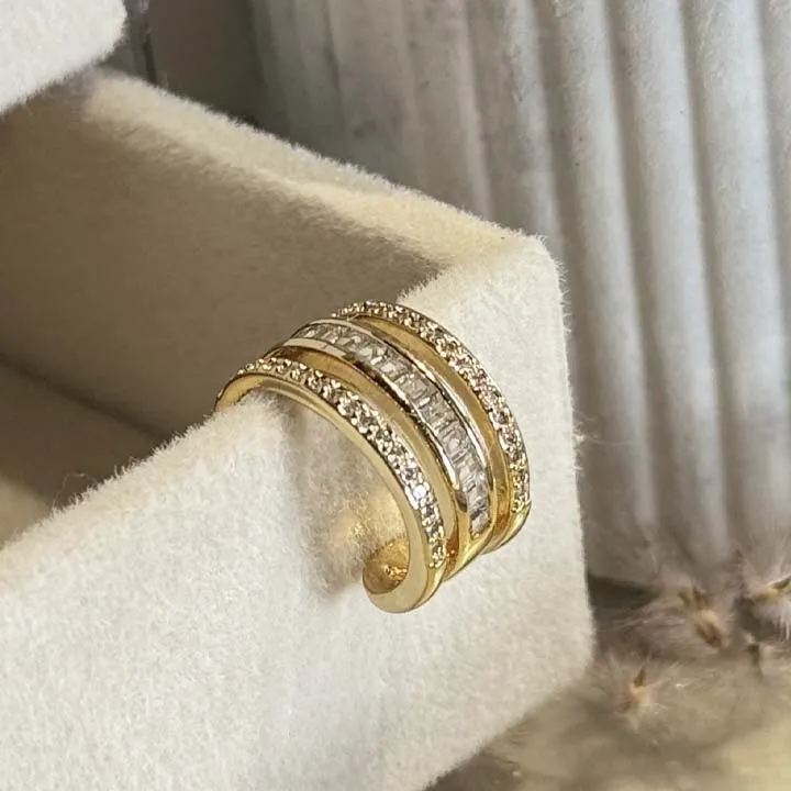Modern Queen Earrings