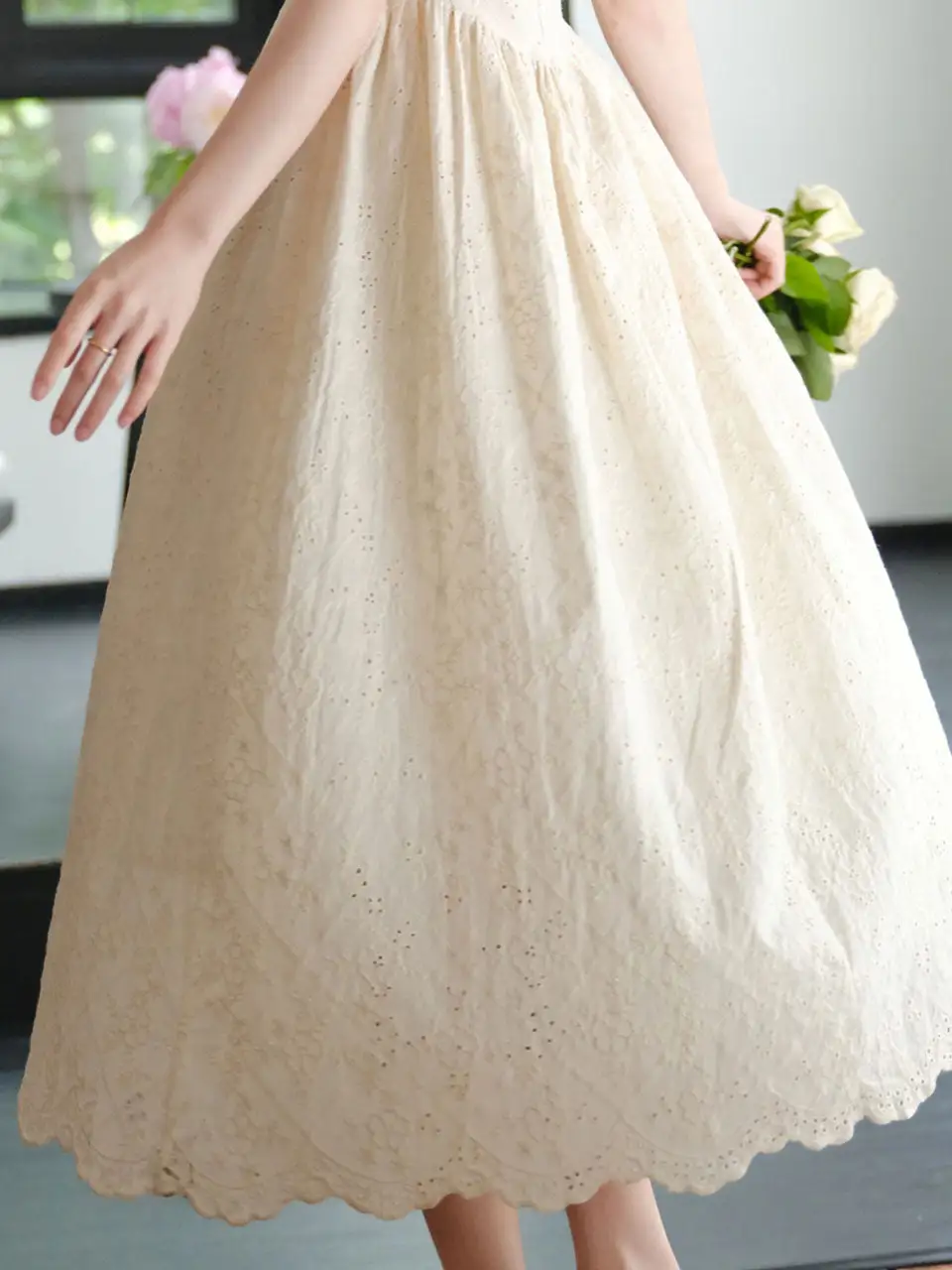 Embroidered Bow Puff Long Dress