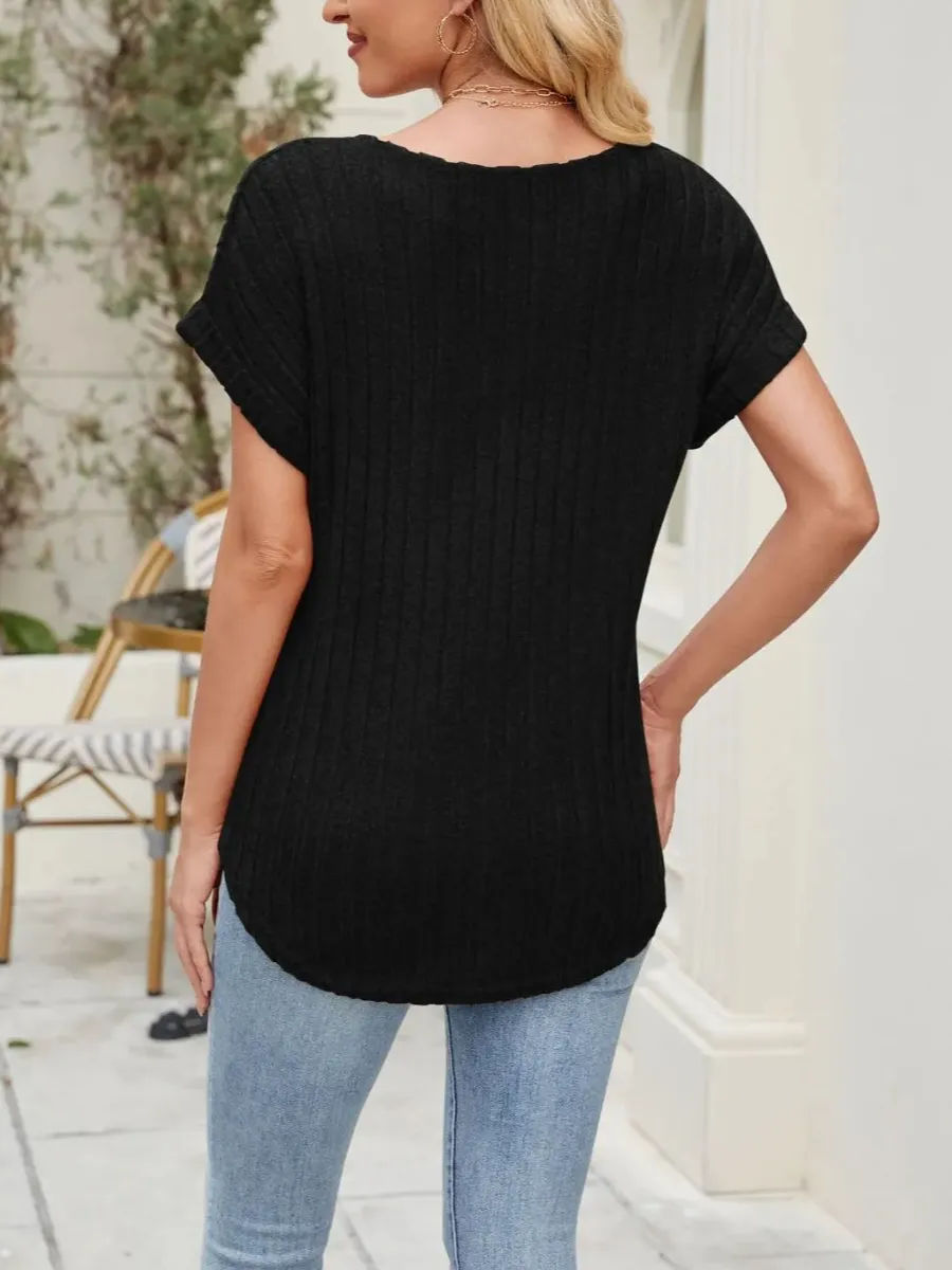 Relaxed Round-Neck Short-Sleeve Ribbed T-Shirt