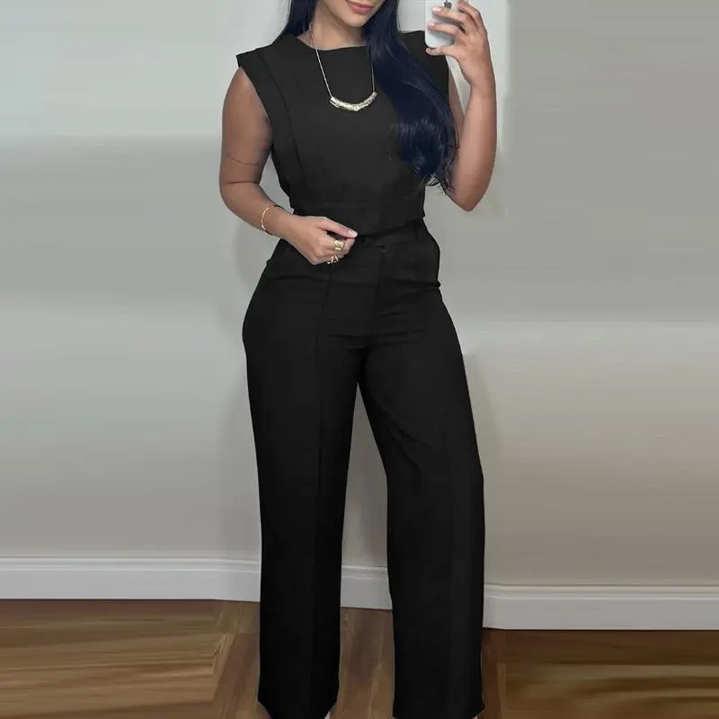 Women's Crop Top and Pocket Pants Set