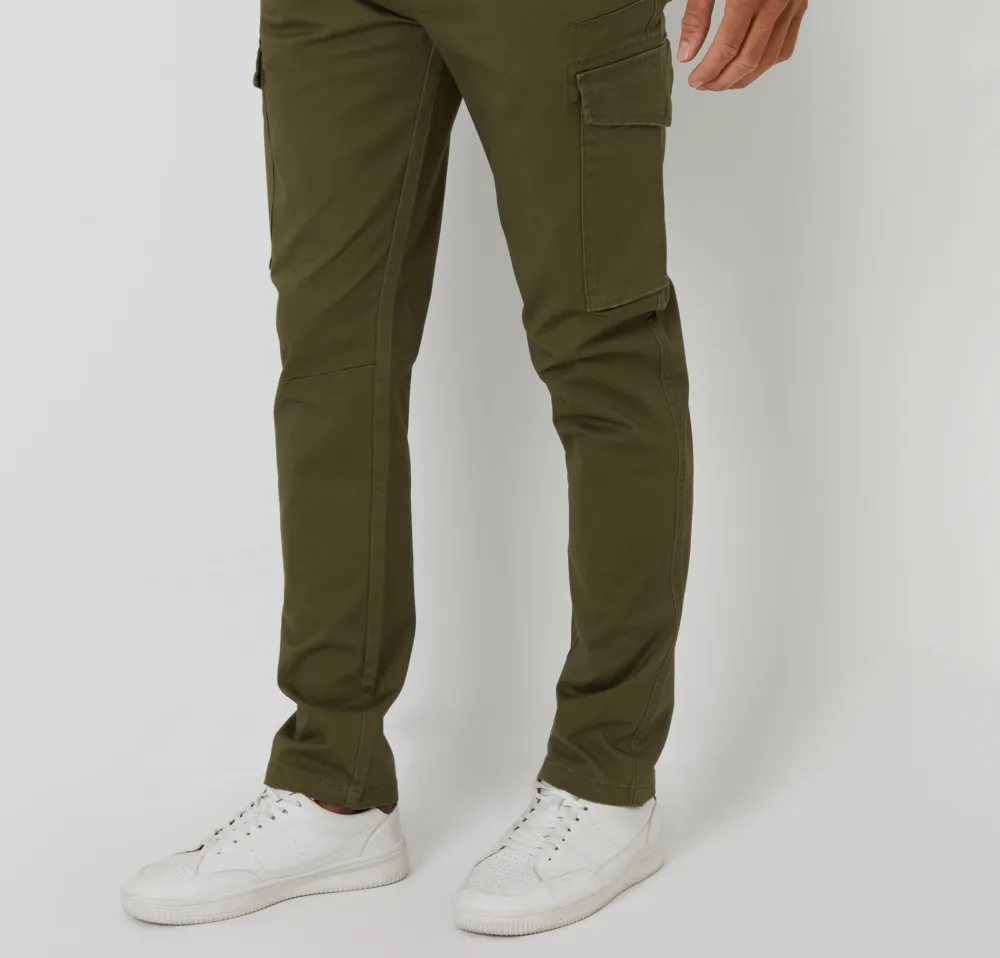 Men's Khaki Green Slim-Fit Cargo Style Pants