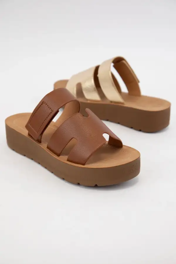 Platform Canvas Sandals