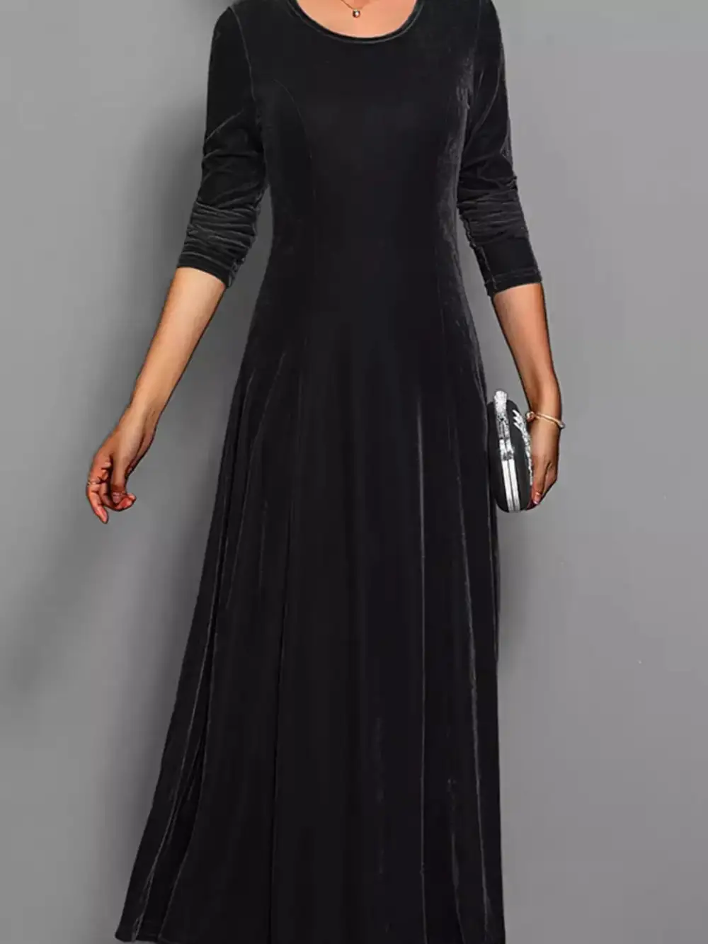 Finish Velvet Long Sleeve Dress