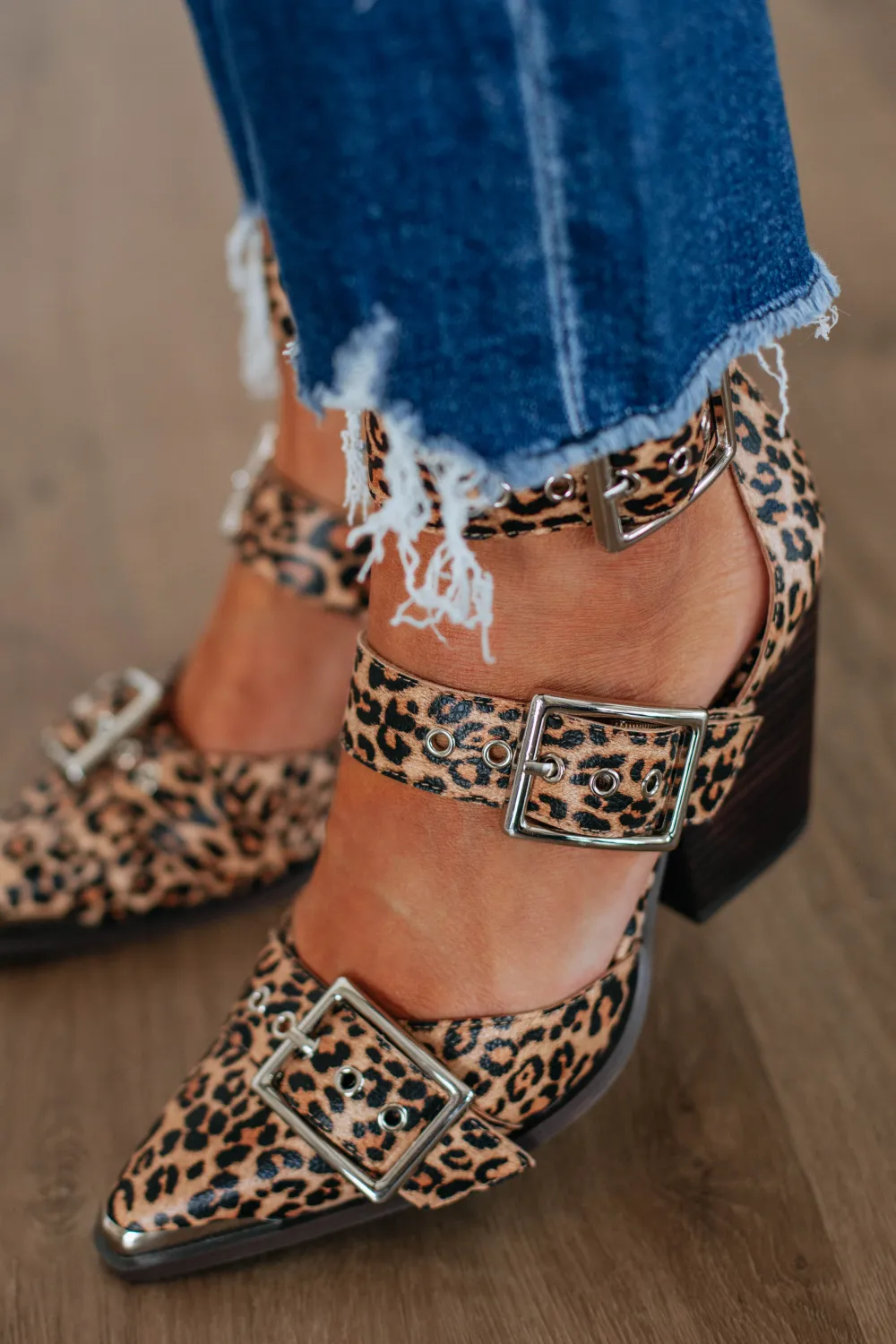 Refined Triple Buckle Pointed Toe Heels