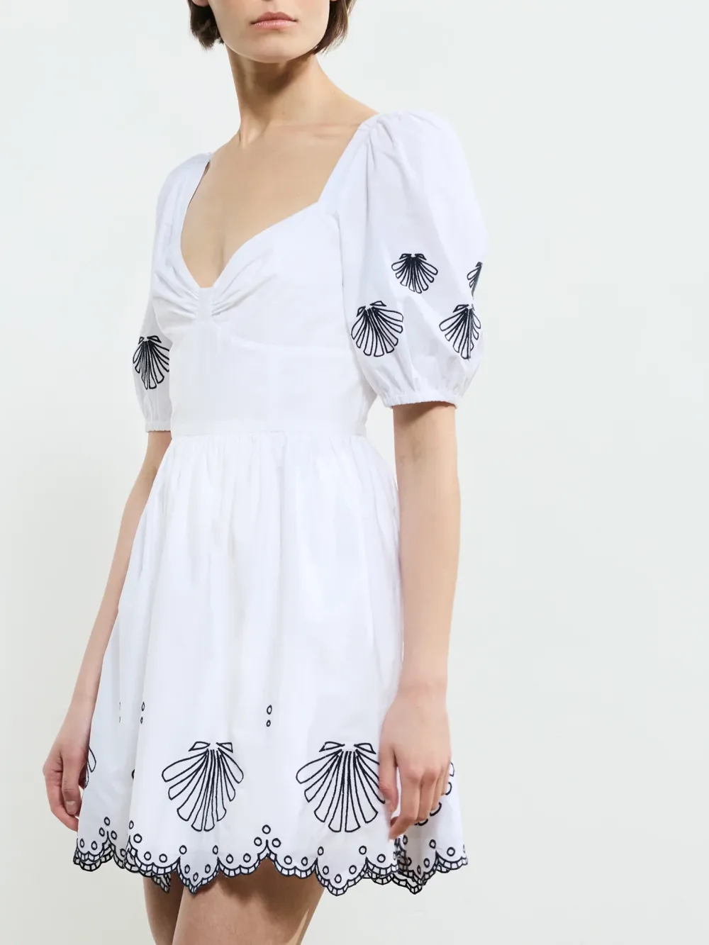 Versatile Retro Embroidered Print Dress