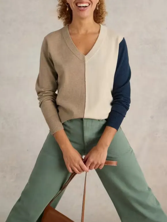 Long Sleeve V-Neck Jumper