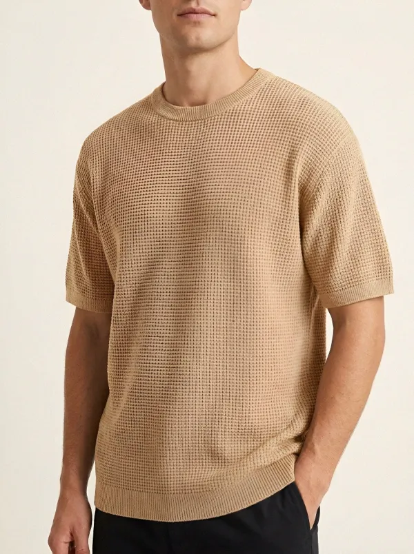 Classic Textured Men's Knit Crew-Neck T-Shirt