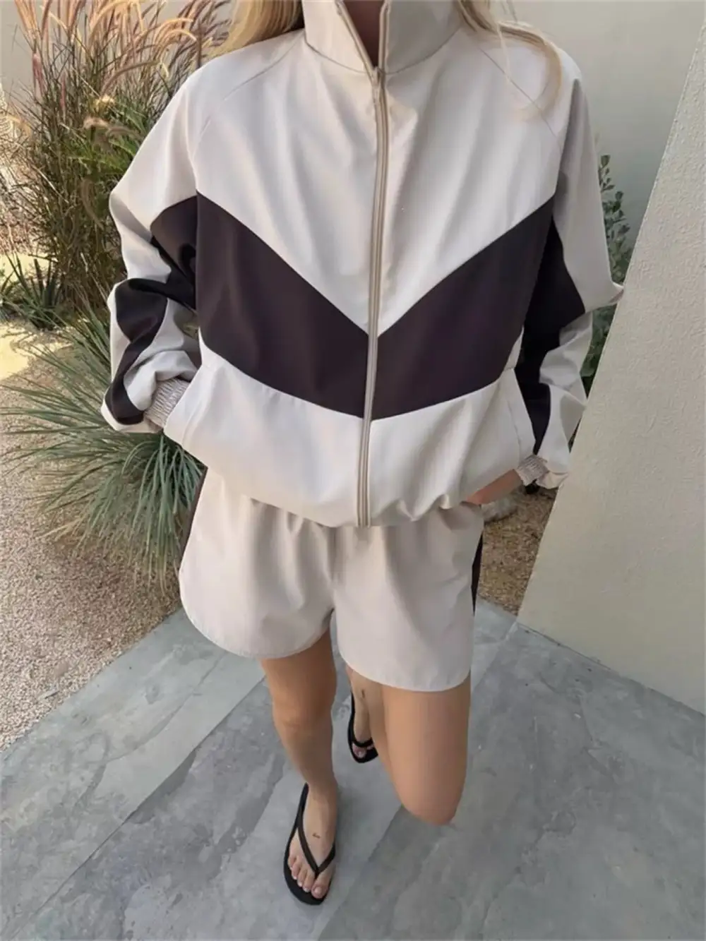Zip-Detail Pocketed Colorblock Top and Shorts Matching Set
