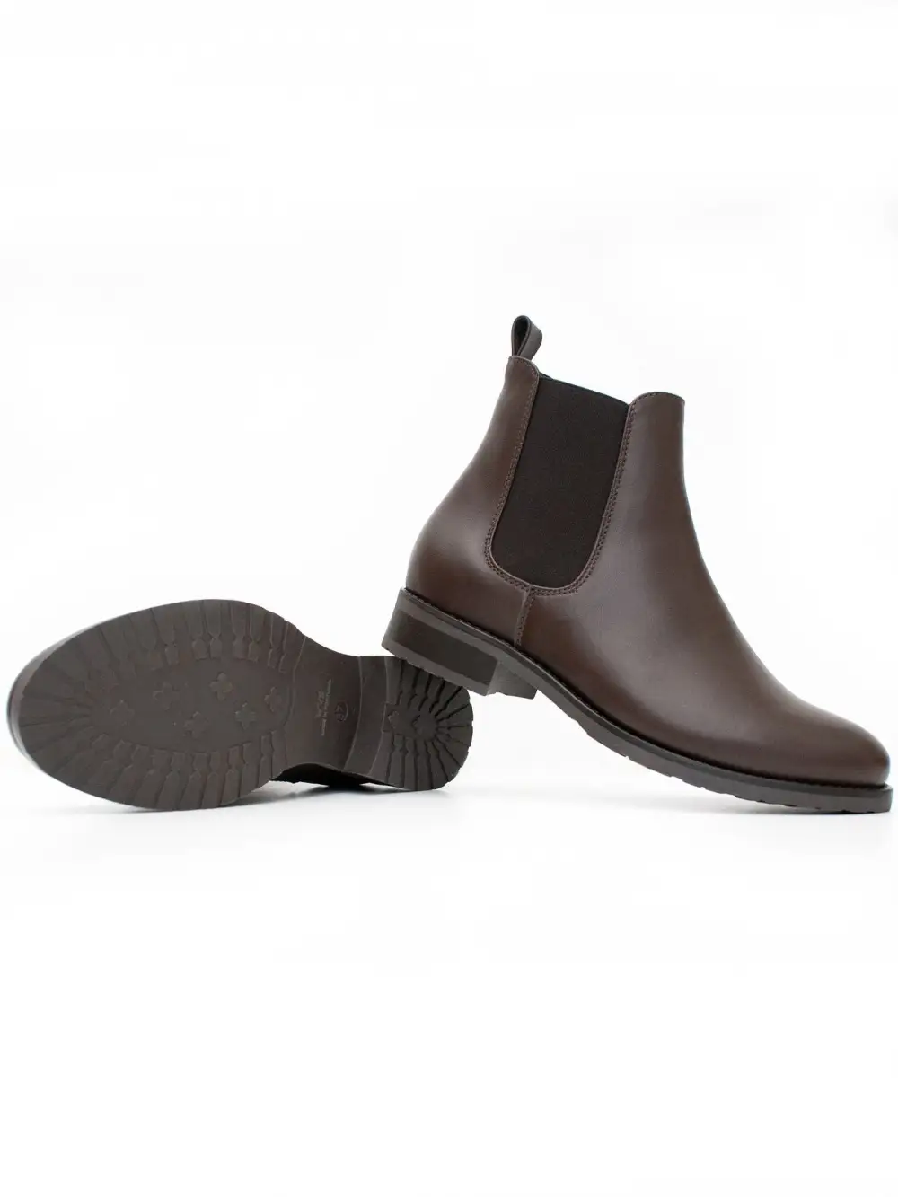 Women's Streamlined Casual Water Resistant Vegan Leather Chelsea Boots