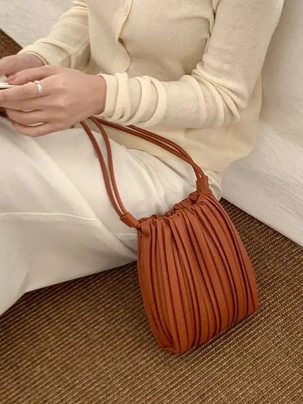 Modern Vintage Crossbody Bag