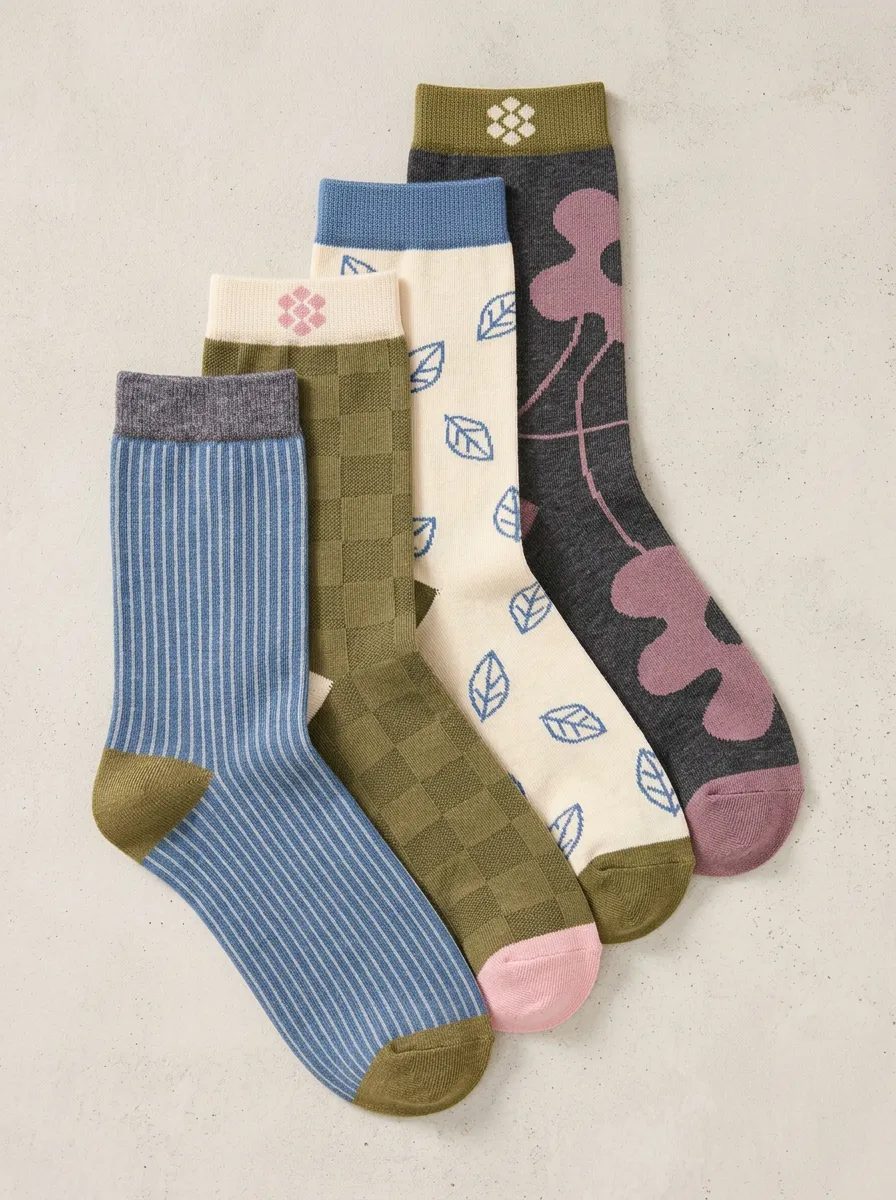 Easy-Wear Leaf Floral Casual Look Women's Four Pair Socks