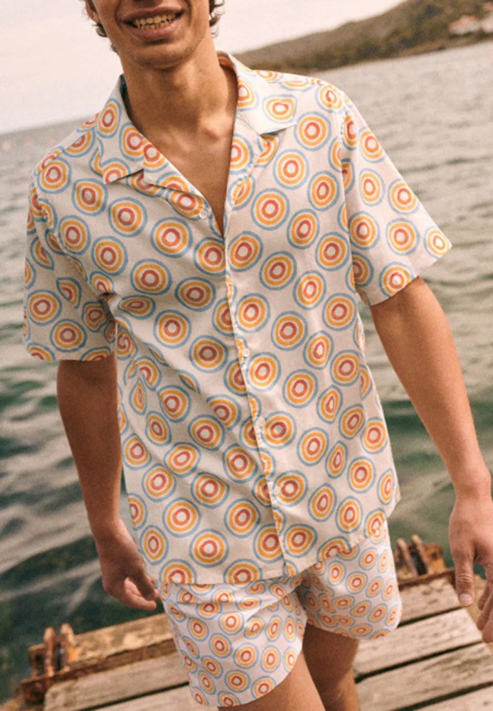 Shirt-Retro Print