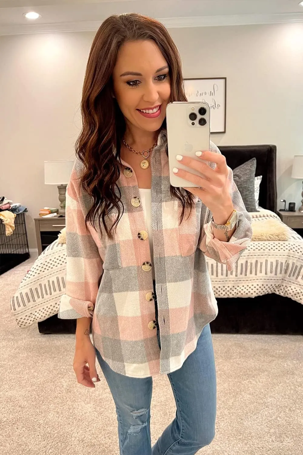 Women's 2023 Fall Clothes Plaid Shacket Jacket Long Sleeve Button Down Flannel Shirts Fashion Blouse