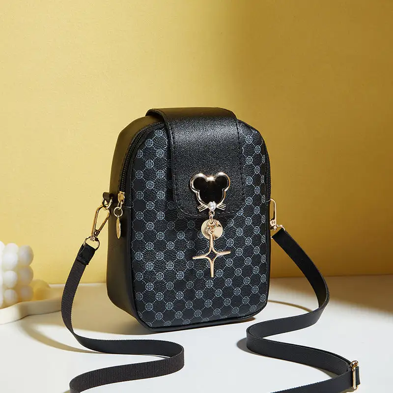 Soft Minimal Crossbody Bag