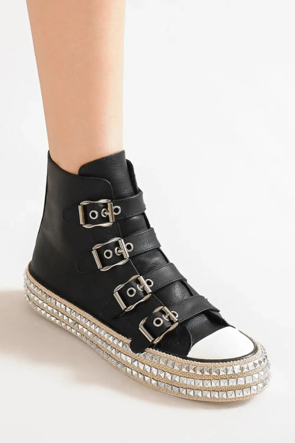 Black Fashion Multi-Buckle Straps Studded Platform Flat Shoes