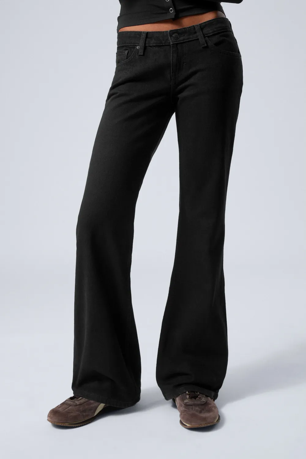Button Bootcut Slim Jeans