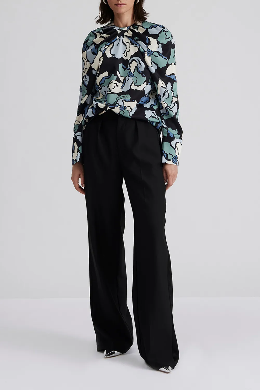 Geometric Print Bow Neck Blouse