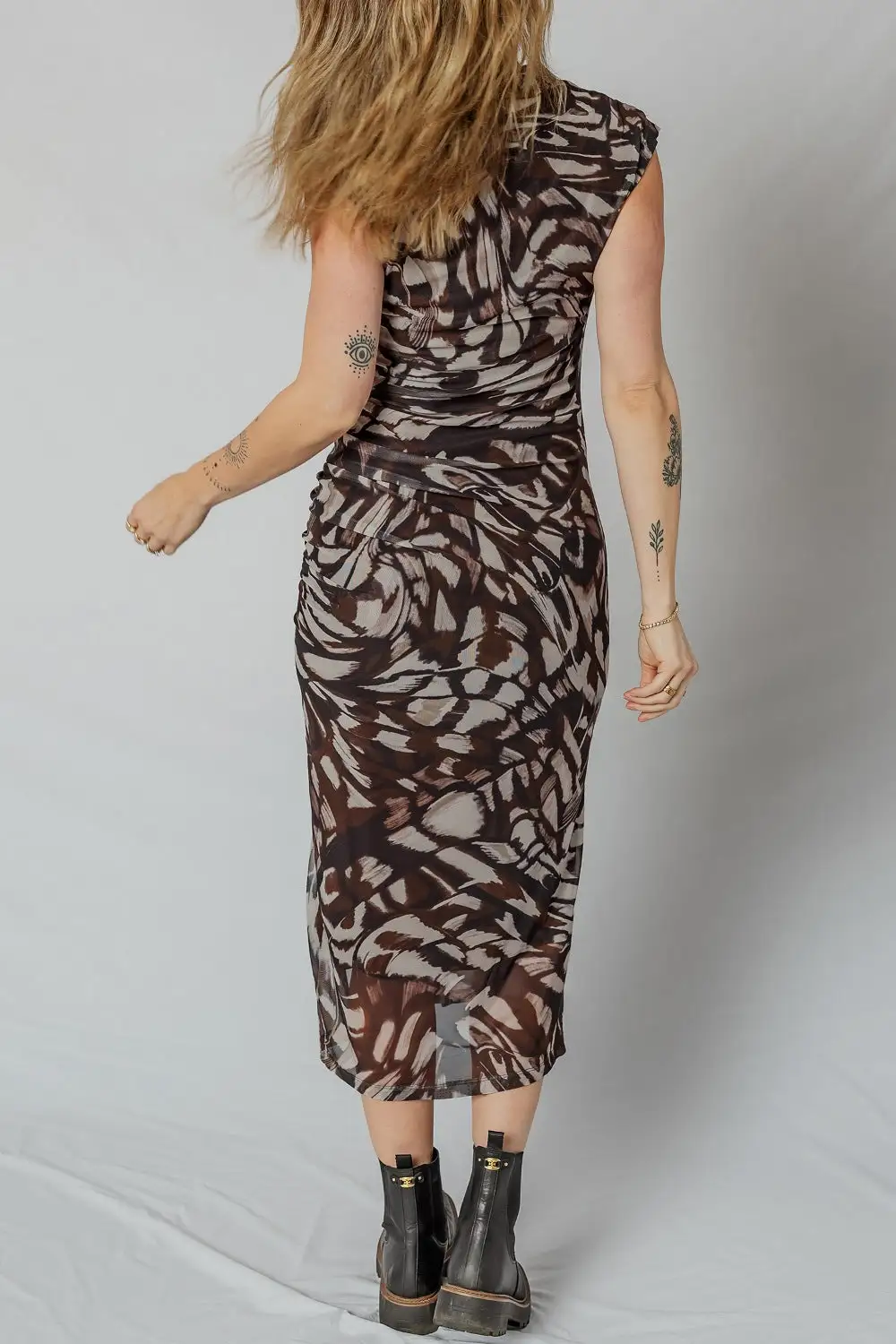Abstract Ruched Midi Dress with Slit
