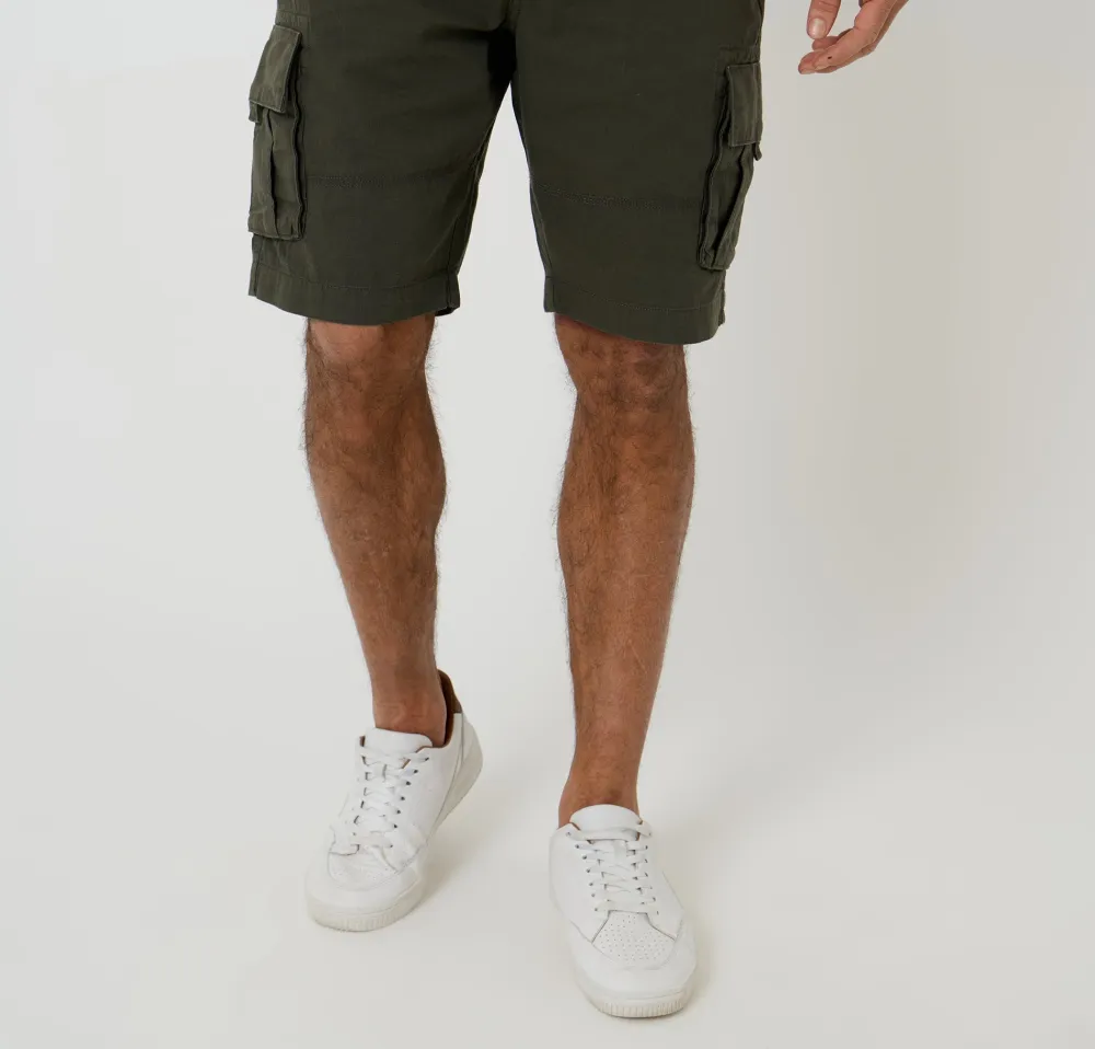 Men's Forest Green Cargo Shorts