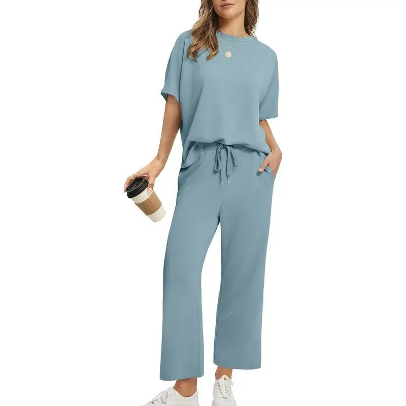 Women's two-piece summer set: Loose wide-leg shorts and casual top