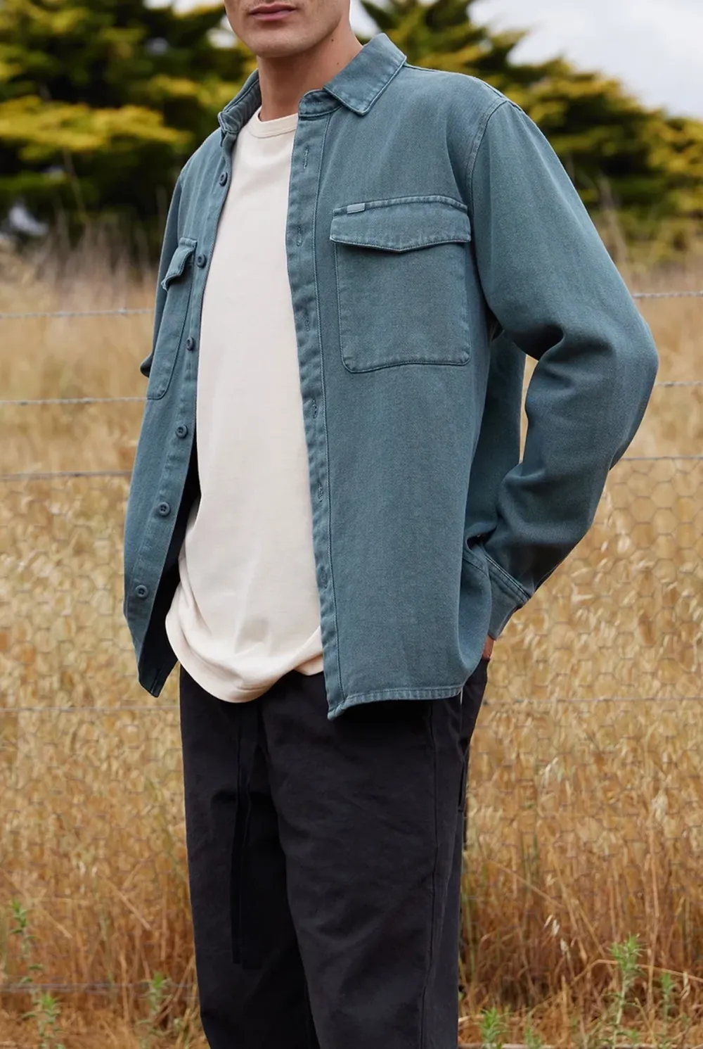 Essential Overshirt-Aloe beige