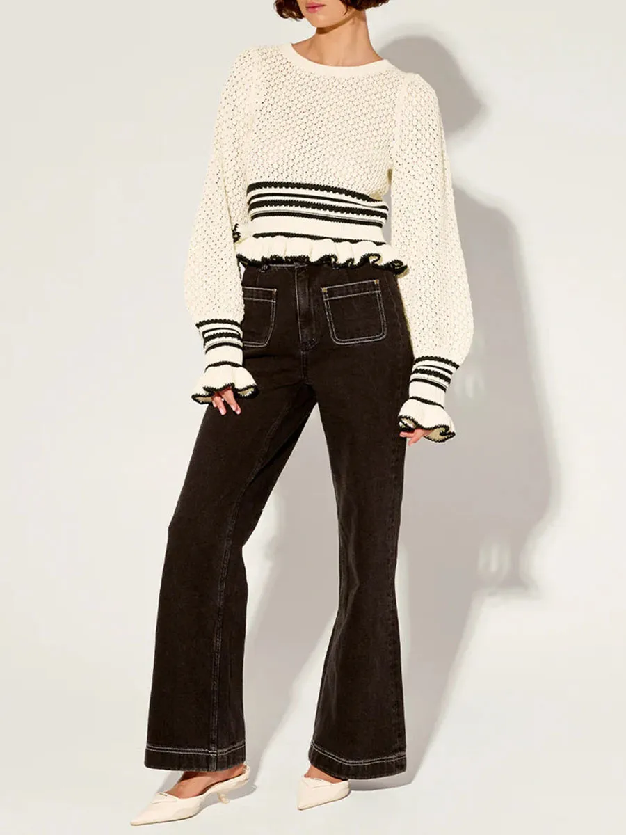 RUFFLED ROUND NECK KNIT TOP